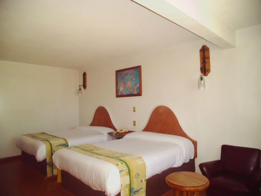 Hotel La Posada Apizaco Room photo